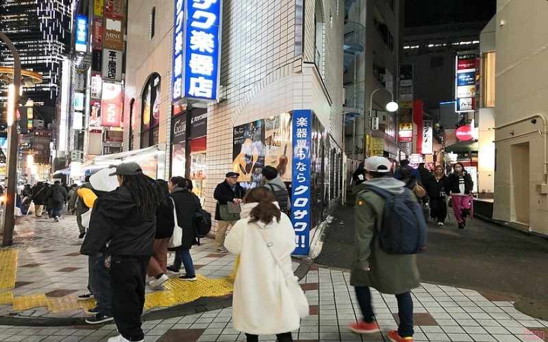 【在日招聘】銀座販賣職